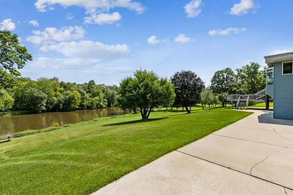 2560 Lander AVE NE, Saint Michael, MN 55376