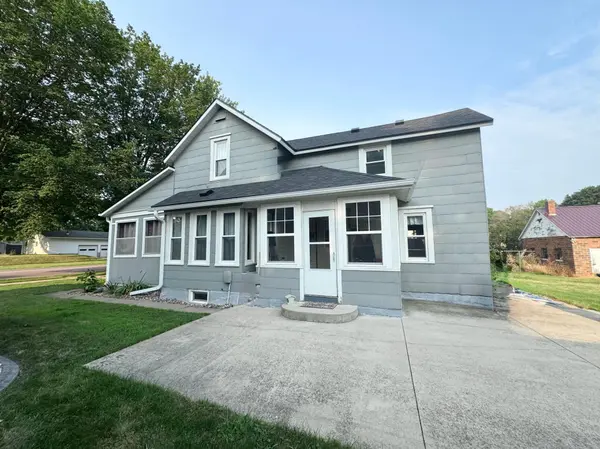 204 Elm ST NW, Sleepy Eye, MN 56085