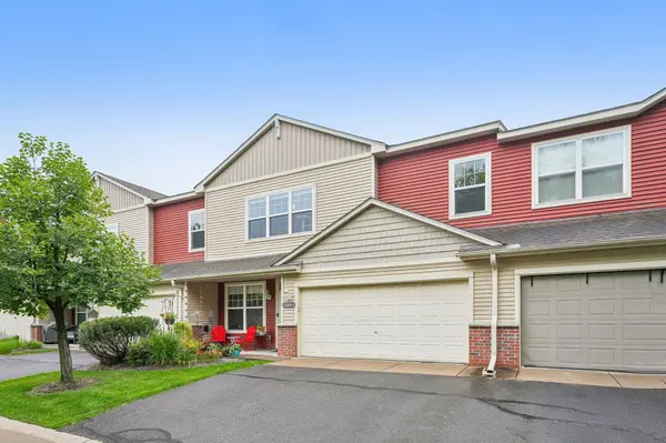 15588 Emerald DR N #6, Hugo, MN 55038