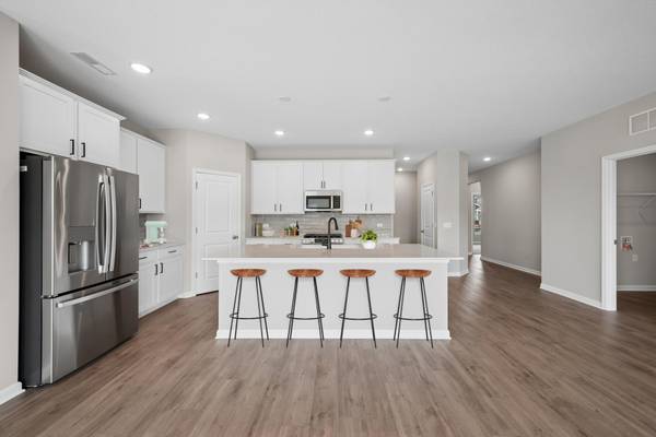 10568 Harbor LN N, Maple Grove, MN 55369
