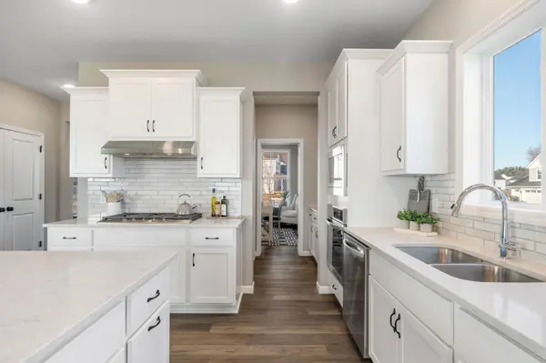 10896 165th AVE NW, Elk River, MN 55330