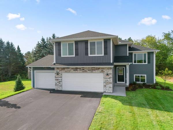 1362 Wisteria LN, New Richmond, WI 54017