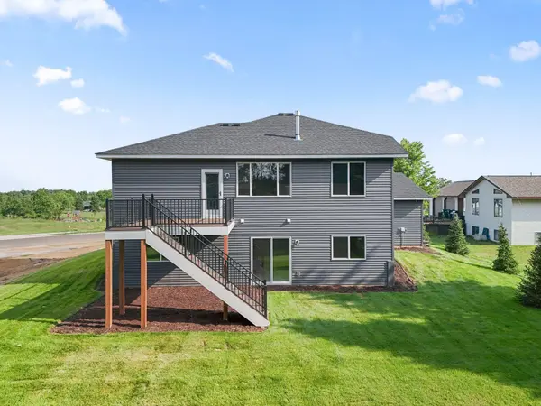 1362 Wisteria LN, New Richmond, WI 54017