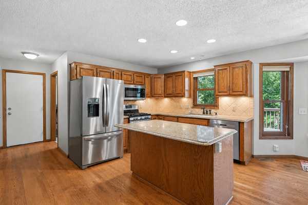 17664 Kettering TRL, Lakeville, MN 55044