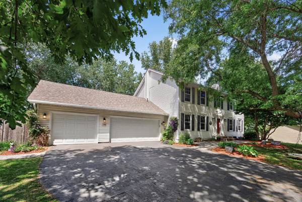 17664 Kettering TRL, Lakeville, MN 55044