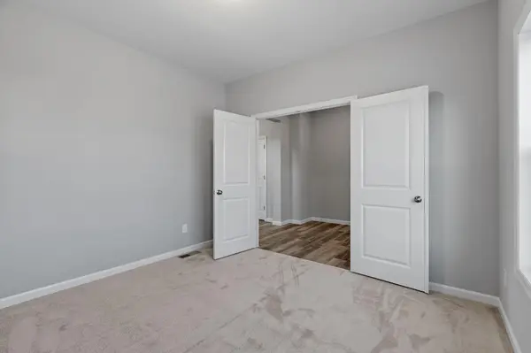 10880 165th AVE NW, Elk River, MN 55330