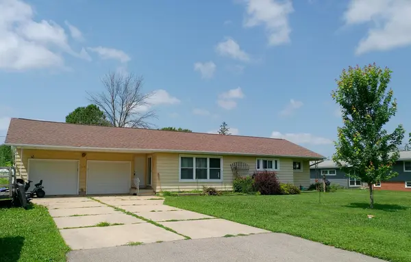 110 Robert ST, Ostrander, MN 55961