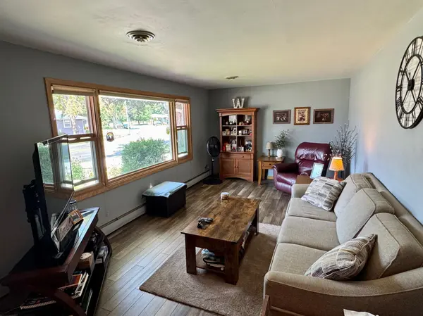 334 Oak ST, Winona, MN 55987