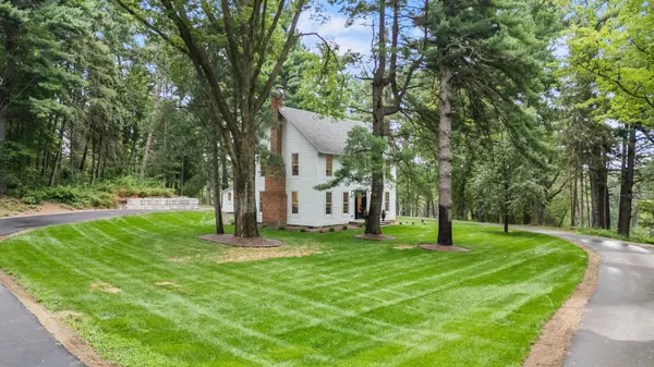 1010 Spring ST, Somerset, WI 54025