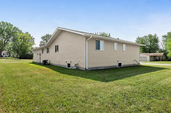 107 1st AVE SW, Pierz, MN 56364