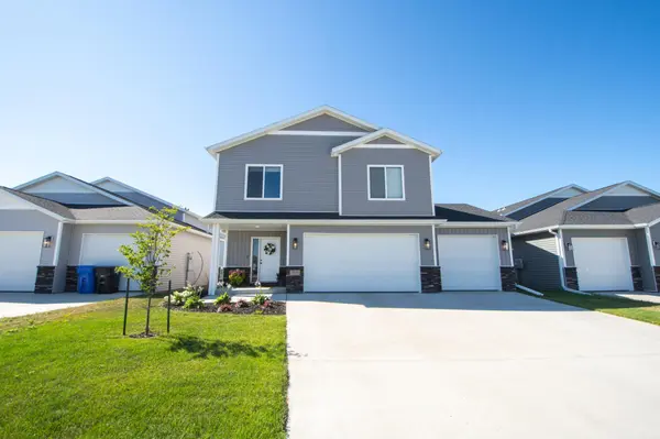 2618 74th AVE S, Fargo, ND 58104