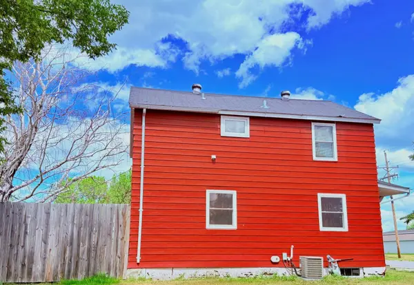 107 7th ST SE, Dilworth, MN 56529