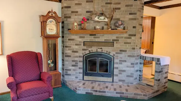 2581 Hallmark DR, Ely, MN 55731