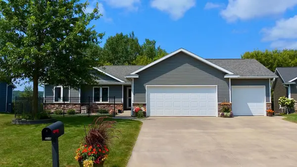 1244 Lone Stone CT SE, Chatfield, MN 55923