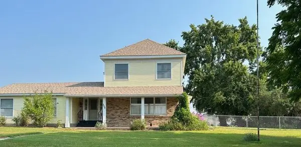 206 E 3rd ST, Starbuck, MN 56381