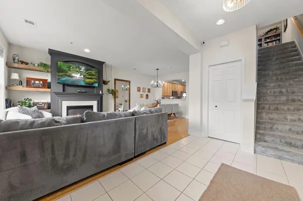 8459 Forestview LN N #15, Maple Grove, MN 55369