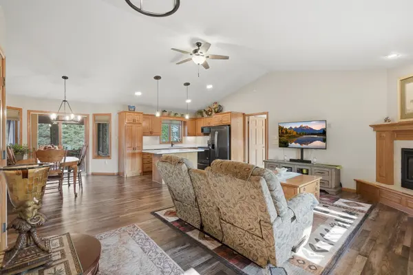 1245 Island View DR, New Richmond, WI 54017