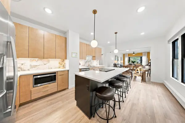 820 Vine ST, Hudson, WI 54016