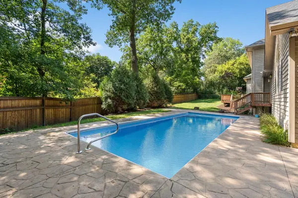 1504 Fairfield RD S, Minnetonka, MN 55305