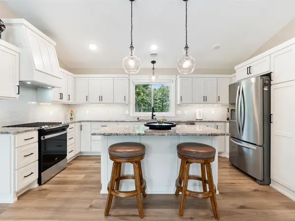 29887 Suffolk DR, Pequot Lakes, MN 56472
