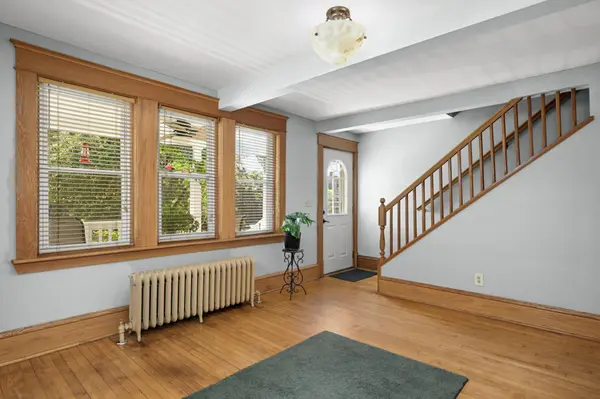 469 Hall AVE, Saint Paul, MN 55107