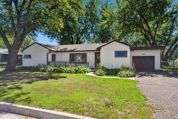 1824 9th ST, White Bear Lake, MN 55110