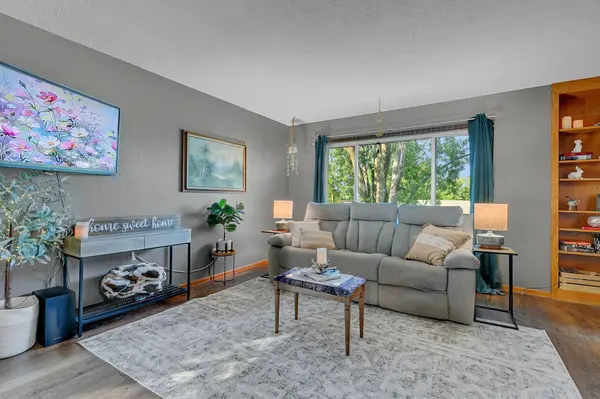 1045 Benedict Drive, Sauk Rapids, MN 56379
