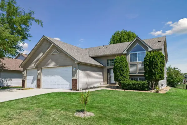 18784 Dupont WAY, Farmington, MN 55024