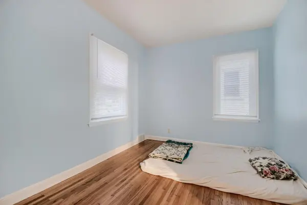 2002 Bush AVE E, Saint Paul, MN 55119
