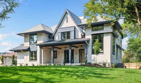 5252 Lochloy DR, Edina, MN 55436