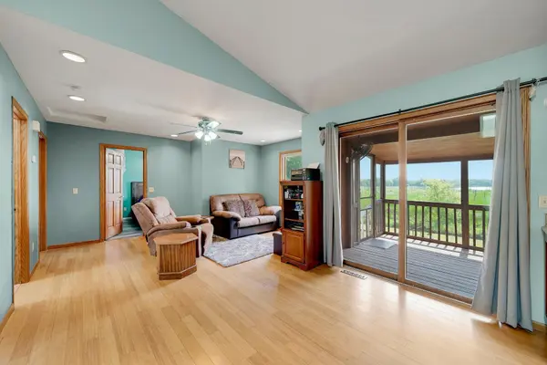457 77th ST SE, Delano, MN 55328