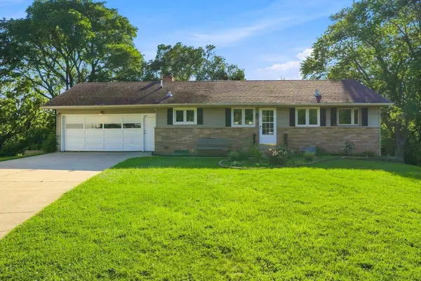 604 23rd ST NE, Rochester, MN 55906