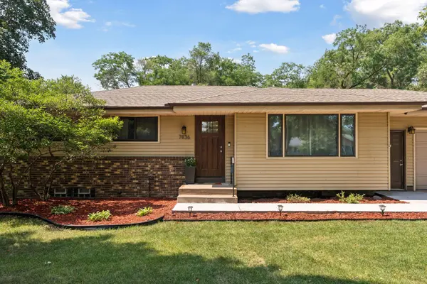 7836 Woodlawn DR, Mounds View, MN 55112