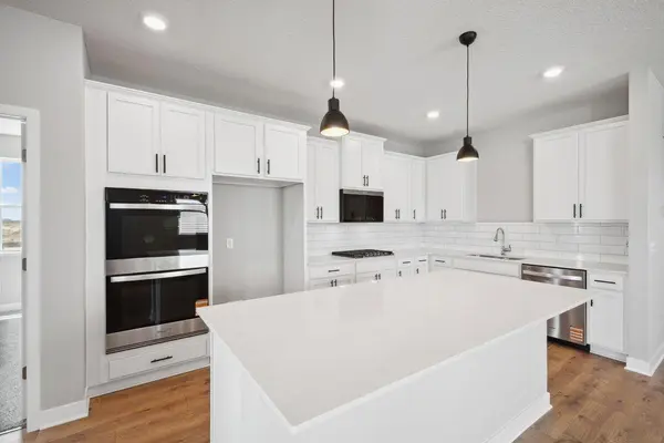 23632 Marshview DR, Rogers, MN 55374