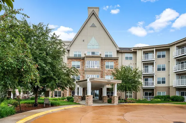 5650 Boone AVE N #120, New Hope, MN 55428