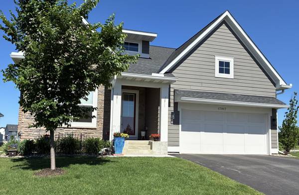 17917 Gresford LN, Lakeville, MN 55044