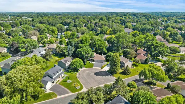 15393 Shadow Creek RD, Maple Grove, MN 55311