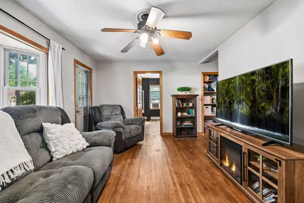 107 5th ST SW, Norwood Young America, MN 55397