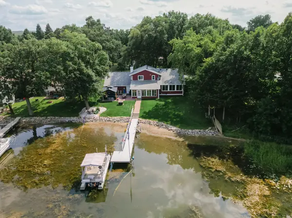 969 Hamlet DR N, Avon, MN 56310