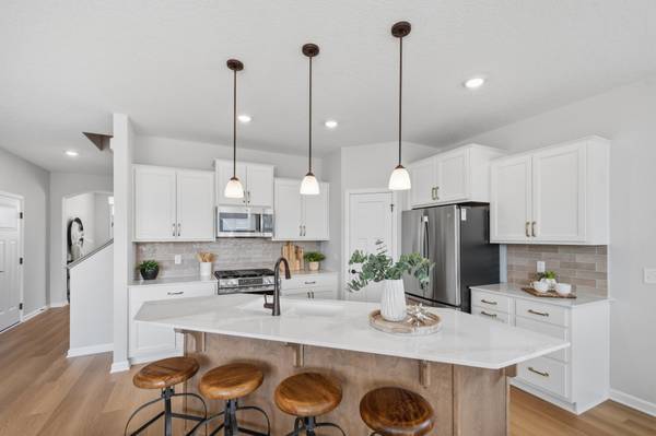 8004 Xyloid LN, Corcoran, MN 55340