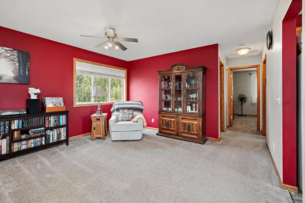 13128 Jenkins DR, Becker, MN 55308