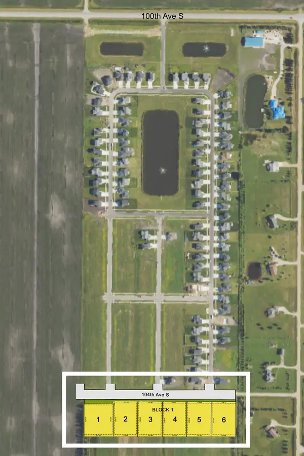 7400 104 AVE, Horace, ND 58047