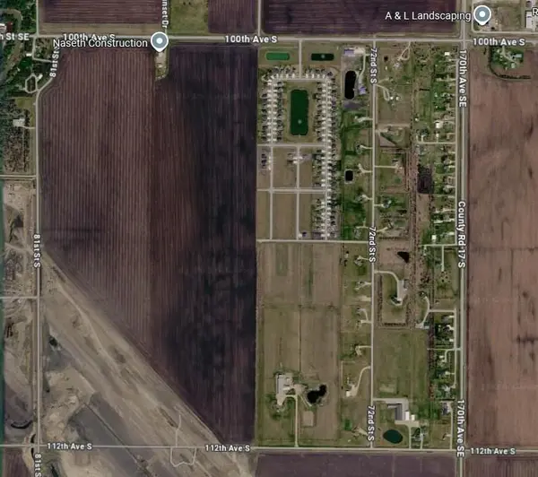 7400 104 AVE, Horace, ND 58047