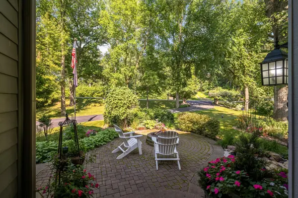 18546 Pheasant Ridge RD, Prior Lake, MN 55372