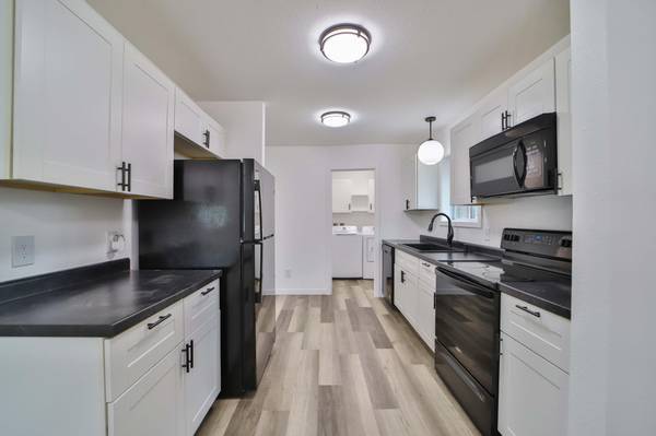 419 Mckinley ST SW, Staples, MN 56479
