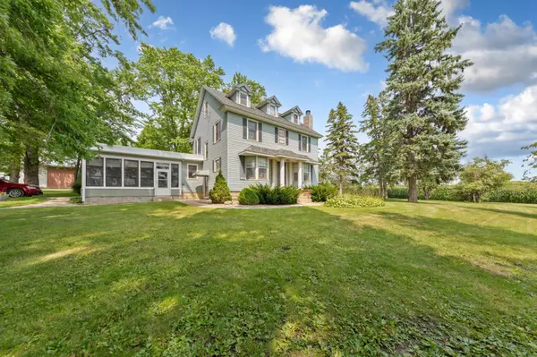 851 450th ST, Kenyon, MN 55946