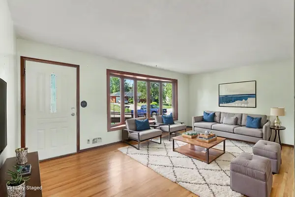 217 Dawn AVE, Shoreview, MN 55126