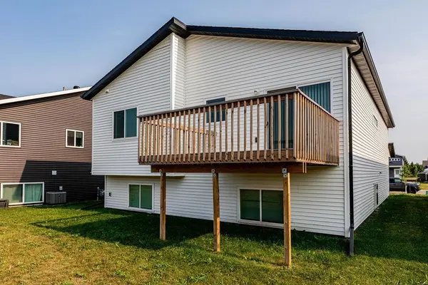 3062 39th AVE S, Moorhead, MN 56560