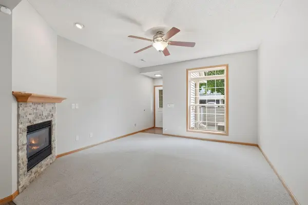 13853 Dahlia DR, Rogers, MN 55374