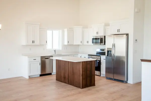 6317 83 AVE, Horace, ND 58047
